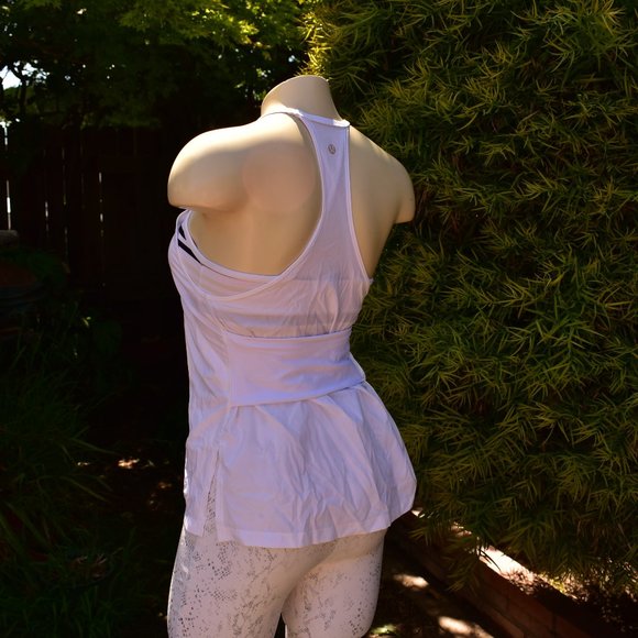 LULULEMON AMPED TANK STRIPED BRA SZ X-SMALL 2 - Picture 3 of 6